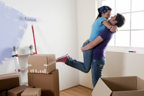 Local movers handling office furniture and equipment in Togermany
