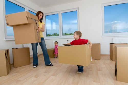 Local movers handling household relocation in Togermany